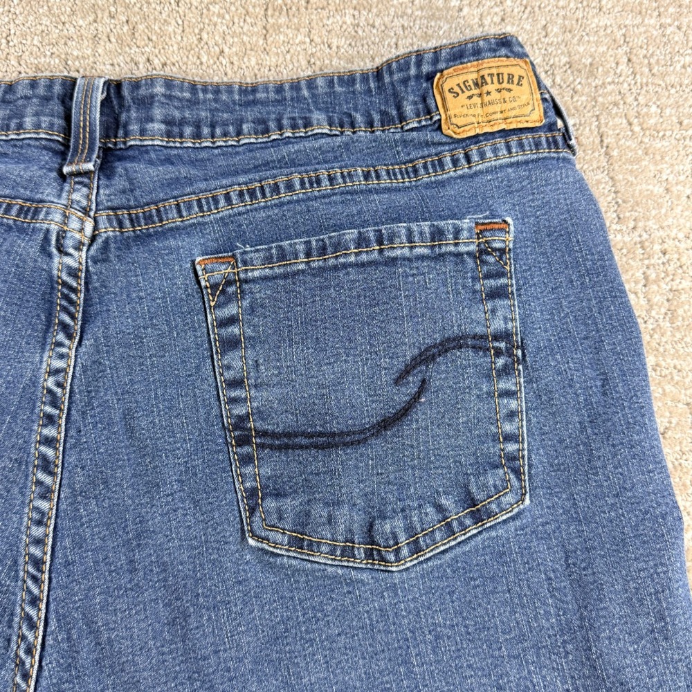 Signature by Levi Strauss Jeans Women 18 Medium Blue Bootcut Mid Rise Stretch - Picture 7 of 12